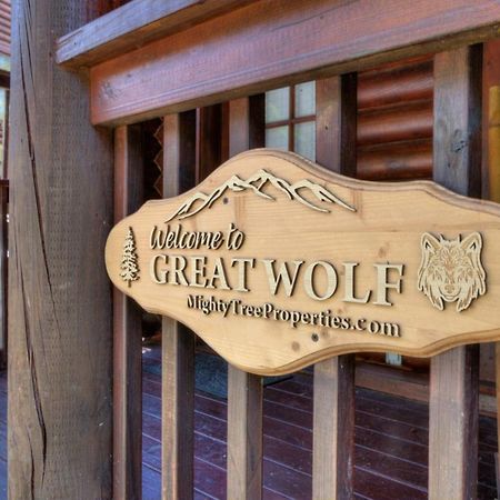 Вілла Great Wolf Cabin In Pigeon Forge! Екстер'єр фото