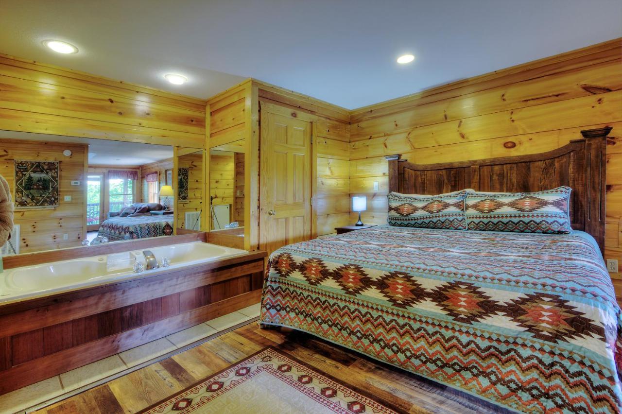 Вілла Great Wolf Cabin In Pigeon Forge! Екстер'єр фото
