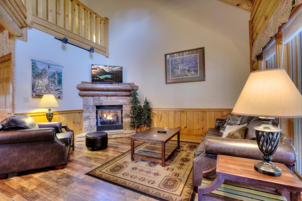 Вілла Great Wolf Cabin In Pigeon Forge! Екстер'єр фото